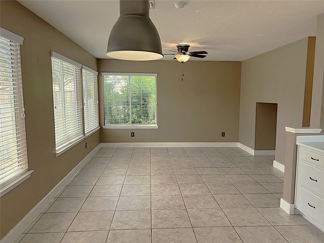 6819 Kingwood Glen Drive, Humble, TX 77346