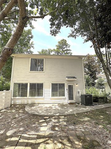 6819 Kingwood Glen Drive, Humble, TX 77346