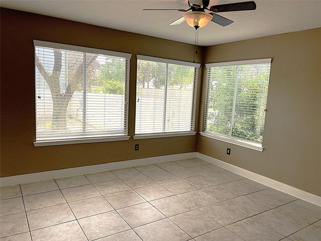 6819 Kingwood Glen Drive, Humble, TX 77346