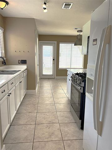 6819 Kingwood Glen Drive, Humble, TX 77346