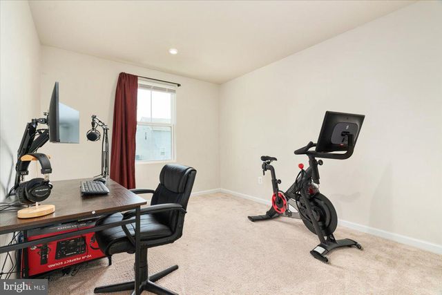 214 OTERO LN, Hedgesville, WV 25427