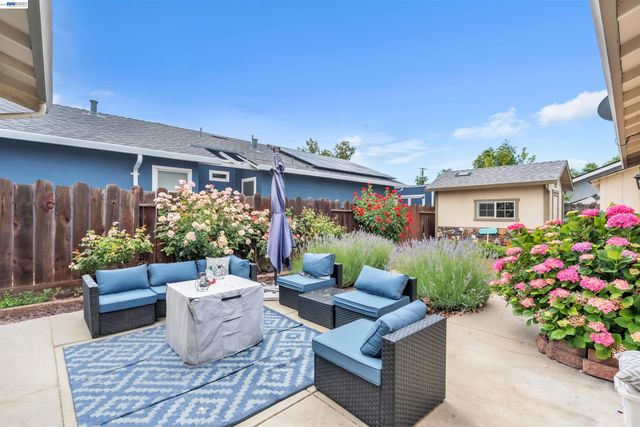474 Jensen Street, Livermore, CA 94550