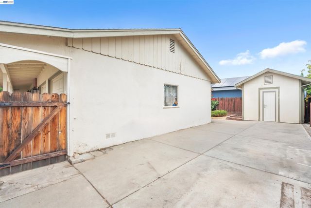 474 Jensen Street, Livermore, CA 94550