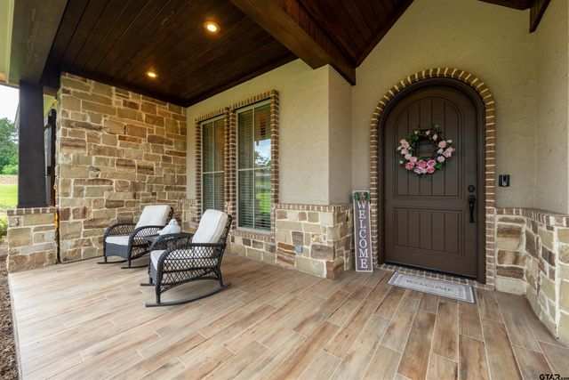 4002 Shadow Ridge Ln, Longview, TX 75605