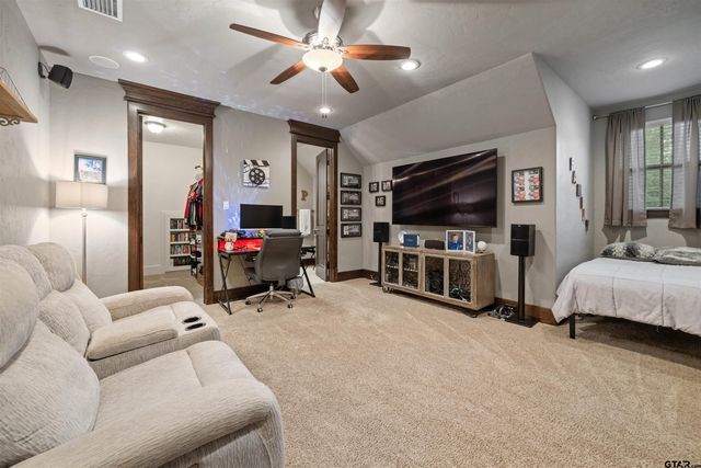 4002 Shadow Ridge Ln, Longview, TX 75605