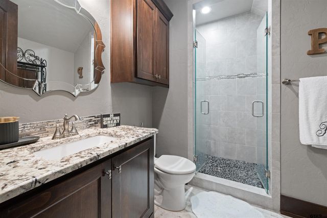 4002 Shadow Ridge Ln, Longview, TX 75605