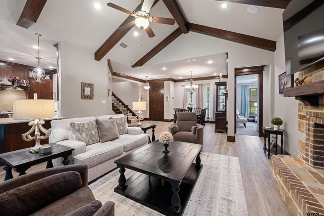 4002 Shadow Ridge Ln, Longview, TX 75605