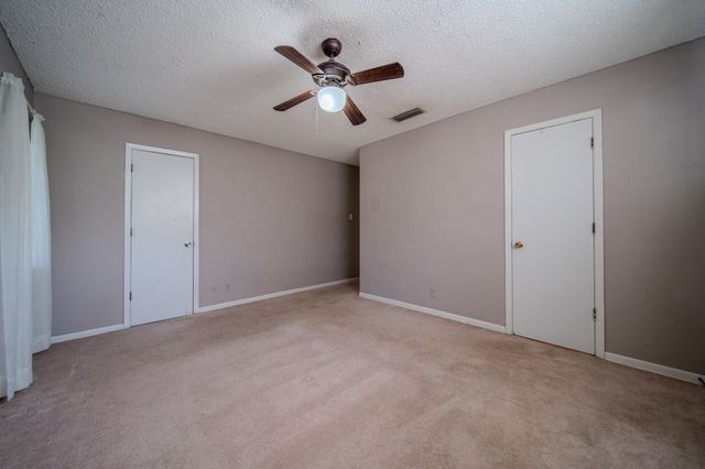 203 Leighton Drive, Terrell, TX 75160