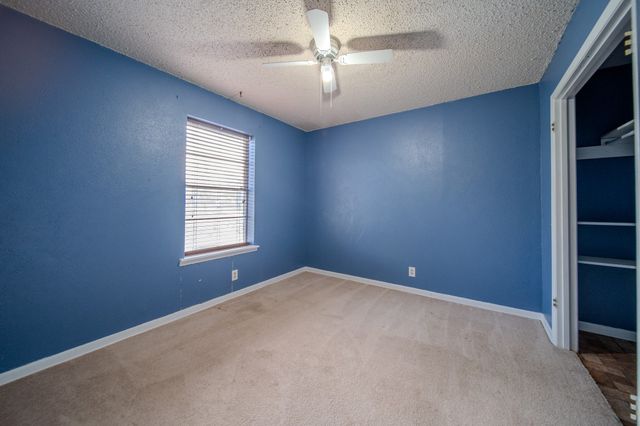 203 Leighton Drive, Terrell, TX 75160