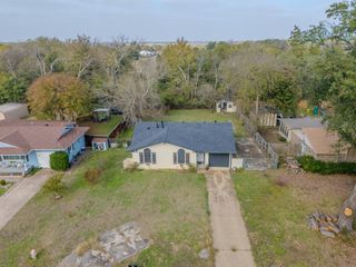 203 Leighton Drive, Terrell, TX 75160