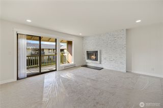 310 S 11th Street #204, Mount Vernon, WA 98274