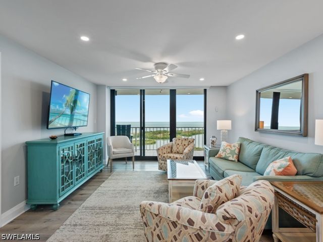 440 Seaview CT 1502, Marco Island, FL 34145
