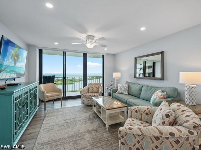 440 Seaview CT 1502, Marco Island, FL 34145