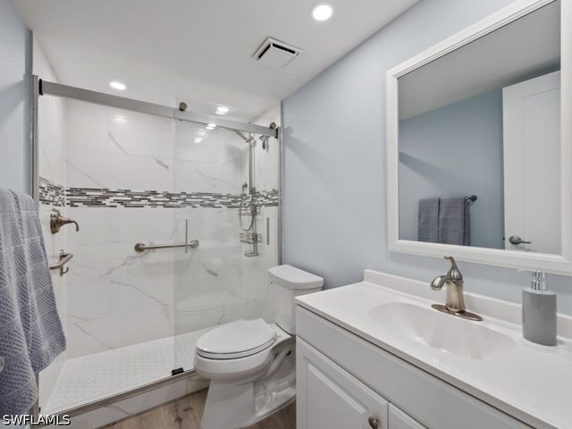 440 Seaview CT 1502, Marco Island, FL 34145