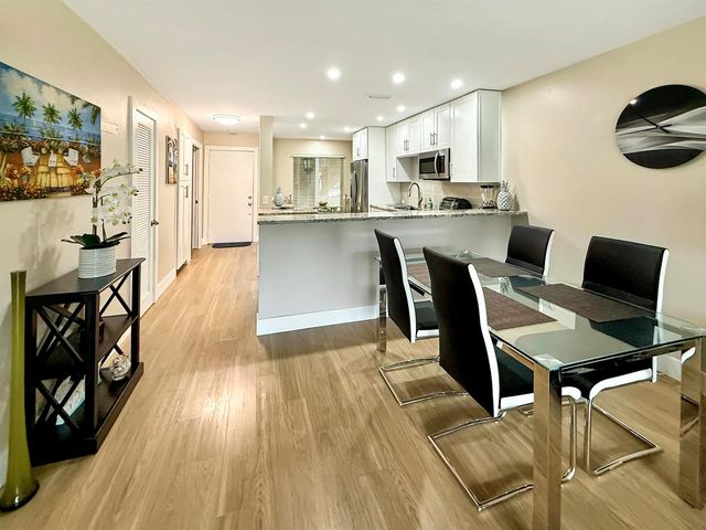13916 Via Flora F, Delray Beach, FL 33484