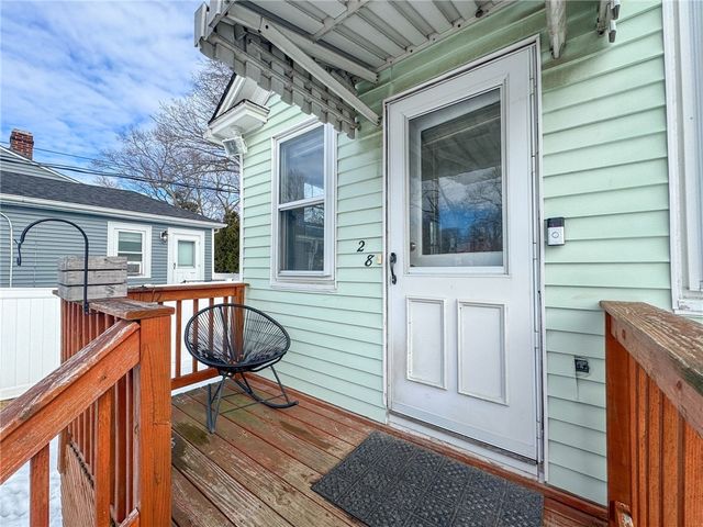 28 Burgess Drive, Warwick, RI 02886