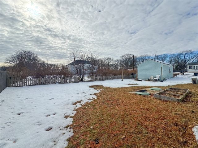 28 Burgess Drive, Warwick, RI 02886