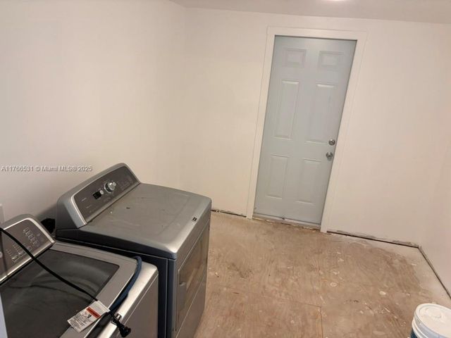 5390 Us Hwy 441 Se, Okeechobee, FL 34974