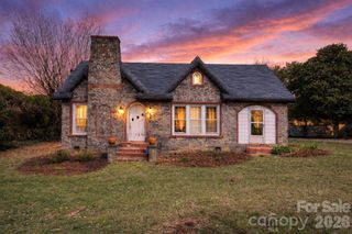 905 Conover Boulevard E, Conover, NC 28613