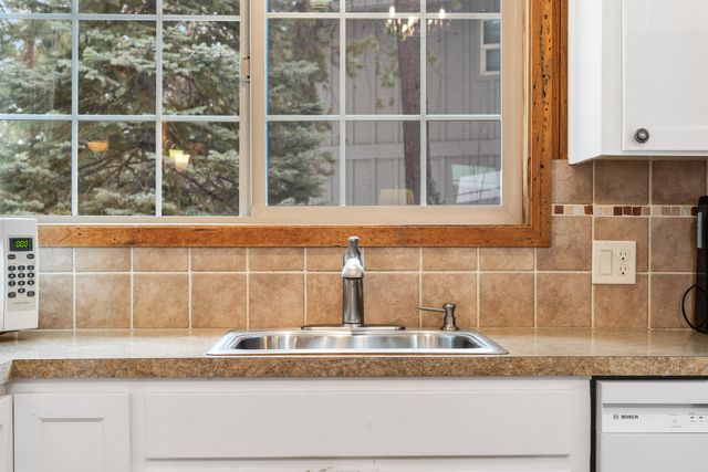 56926 E Park Lane 12, Sunriver, OR 97707