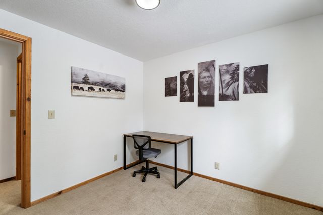 56926 E Park Lane 12, Sunriver, OR 97707