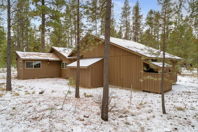 56926 E Park Lane 12, Sunriver, OR 97707