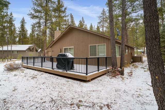 56926 E Park Lane 12, Sunriver, OR 97707