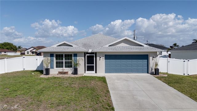 1351 NW 13th PL, Cape Coral, FL 33993