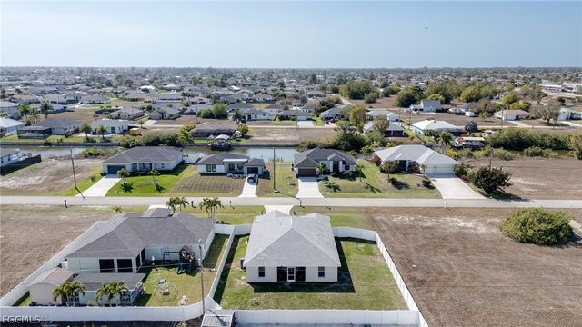 1351 NW 13th PL, Cape Coral, FL 33993