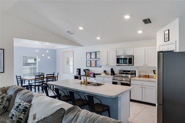 1351 NW 13th PL, Cape Coral, FL 33993