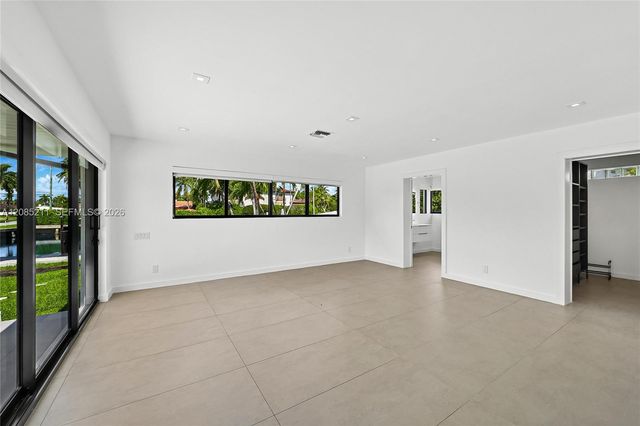 536 Hibiscus Drive ., Hallandale Beach, FL 33009