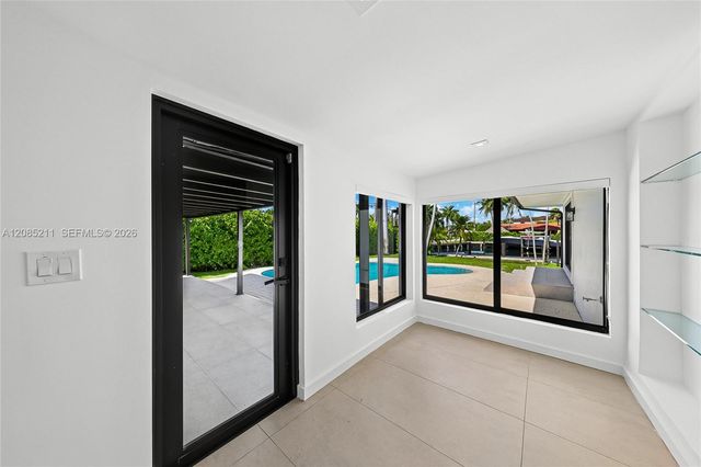 536 Hibiscus Drive ., Hallandale Beach, FL 33009