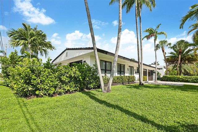 536 Hibiscus Drive ., Hallandale Beach, FL 33009
