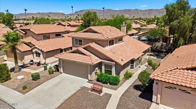 3014 E MUIRWOOD Drive, Phoenix, AZ 85048