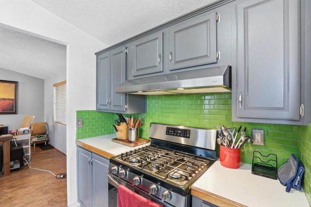 20 Russell Road, Salinas, CA 93906