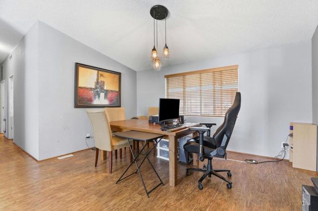 20 Russell Road, Salinas, CA 93906
