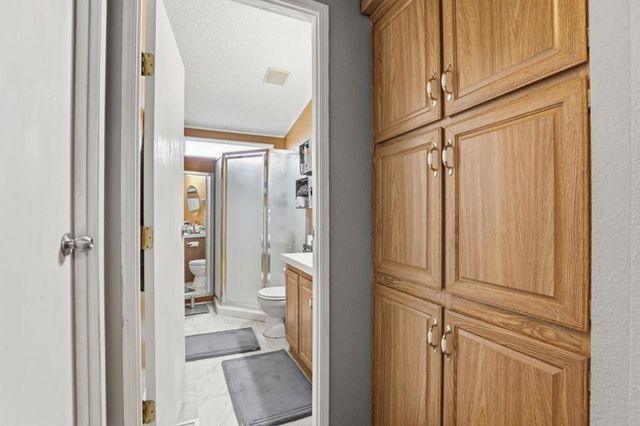 20 Russell Road, Salinas, CA 93906