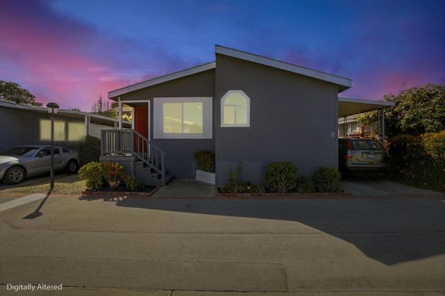 20 Russell Road, Salinas, CA 93906