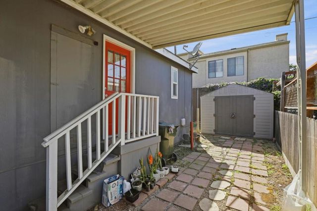 20 Russell Road, Salinas, CA 93906