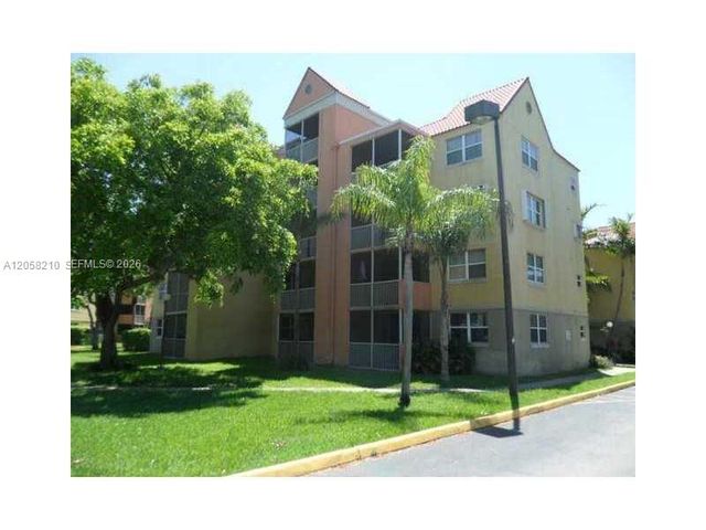 8343 Lake Drive 101, Doral, FL 33166