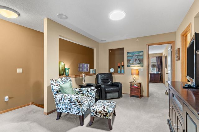 12437 Flanders Court NE B, Blaine, MN 55449