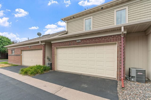 12437 Flanders Court NE B, Blaine, MN 55449
