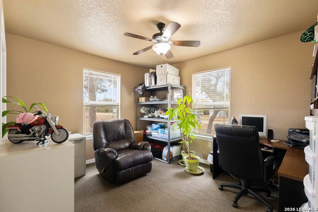 426 Pr 1512, Bandera, TX 78003