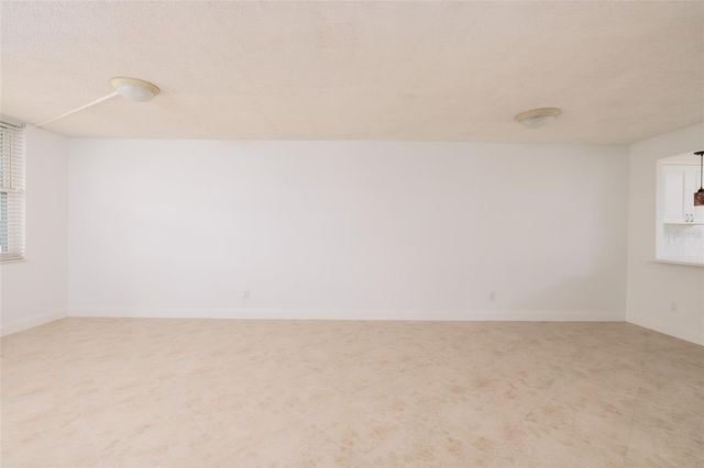 4890 BAY STREET NE 128, St Petersburg, FL 33703