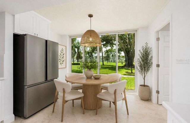 4890 BAY STREET NE 128, St Petersburg, FL 33703