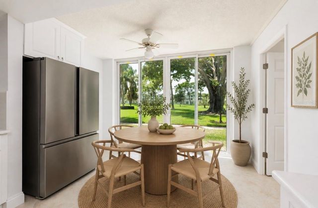 4890 BAY STREET NE 128, St Petersburg, FL 33703