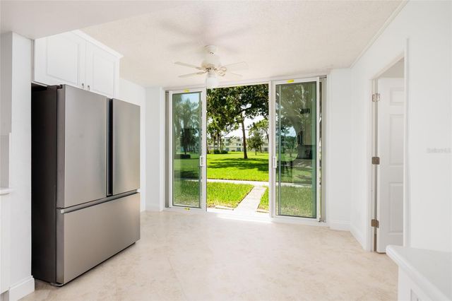 4890 BAY STREET NE 128, St Petersburg, FL 33703