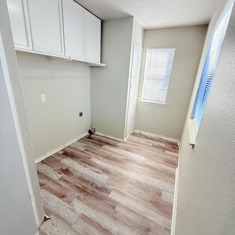 4004 SE 25th Street, Oklahoma City, OK 73115