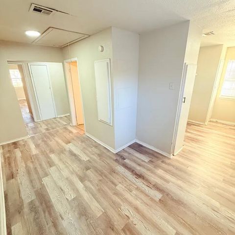 4004 SE 25th Street, Oklahoma City, OK 73115