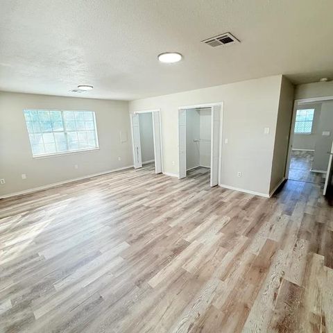 4004 SE 25th Street, Oklahoma City, OK 73115